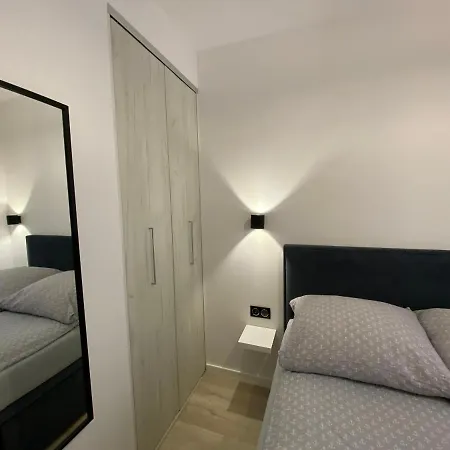 Lenka Apartment *